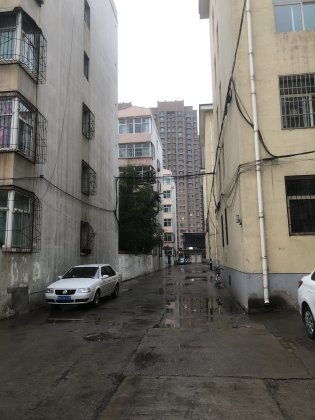 地毯廠宿舍 老城區(qū)的居住選擇，優(yōu)缺點(diǎn)與周邊租房市場淺析